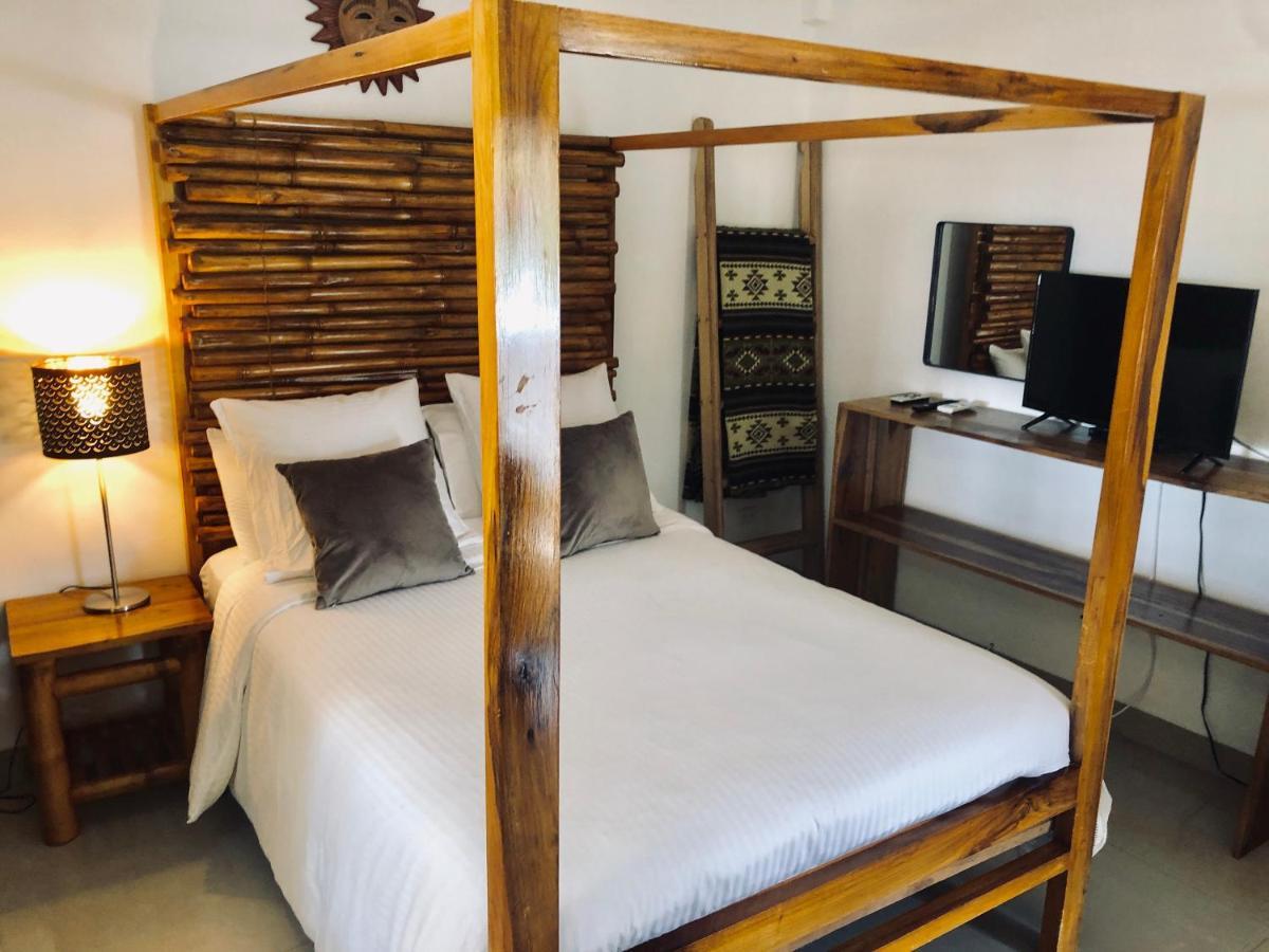 Nautilus Lodge Puerto López Dış mekan fotoğraf